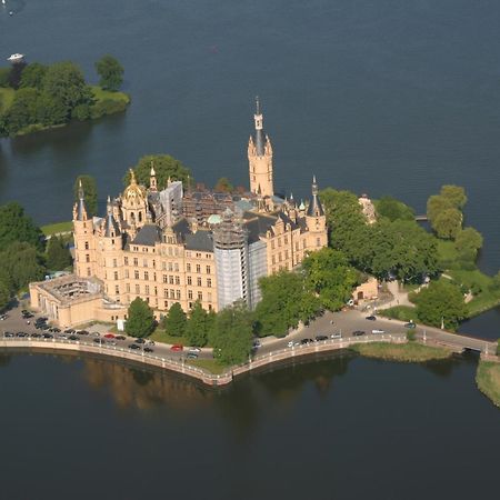 Hotel Niederlaendischer Hof Schwerin  Eksteriør bilde